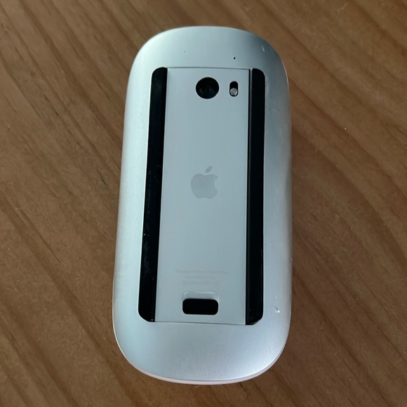 Apple Magic Mouse - Battery